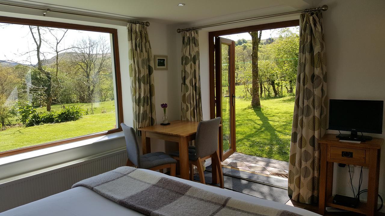 Nant Yr Onnen B&B And Holiday Cottage Tregaron Екстер'єр фото