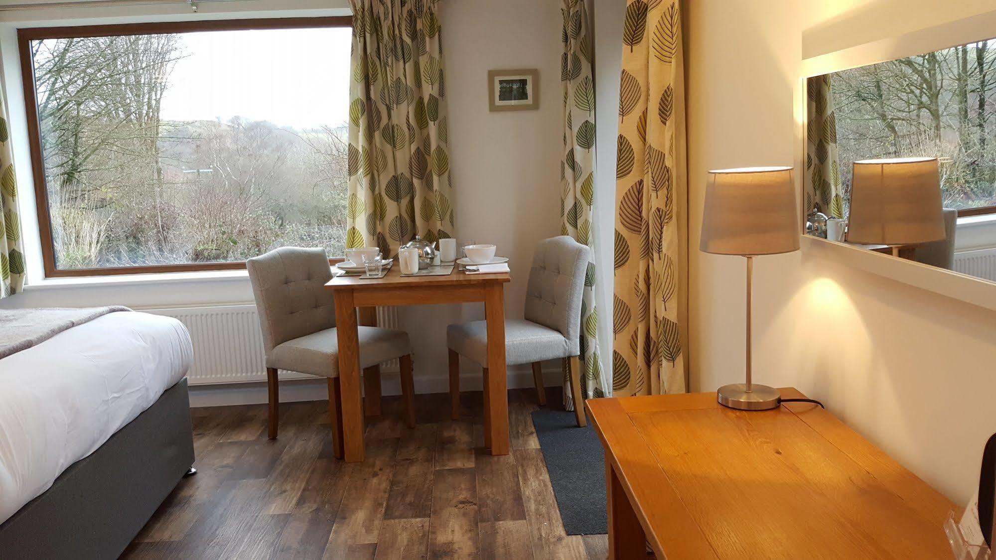 Nant Yr Onnen B&B And Holiday Cottage Tregaron Екстер'єр фото